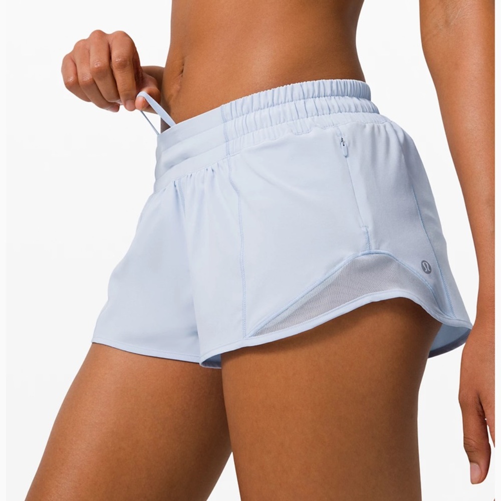 Lululemon Hotty Hot Short 2.5” Daydream
